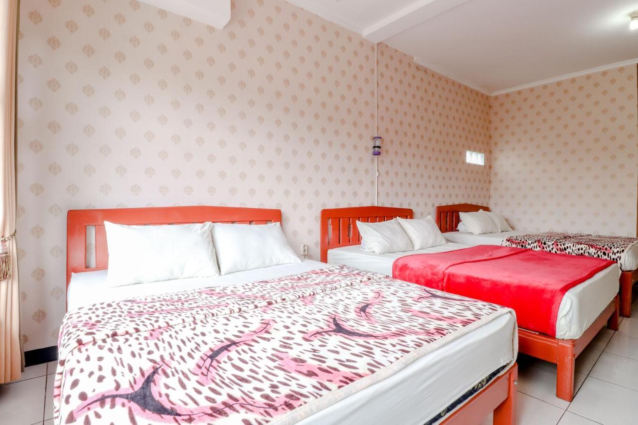 Hotel Bintang Malang Eksteriør billede